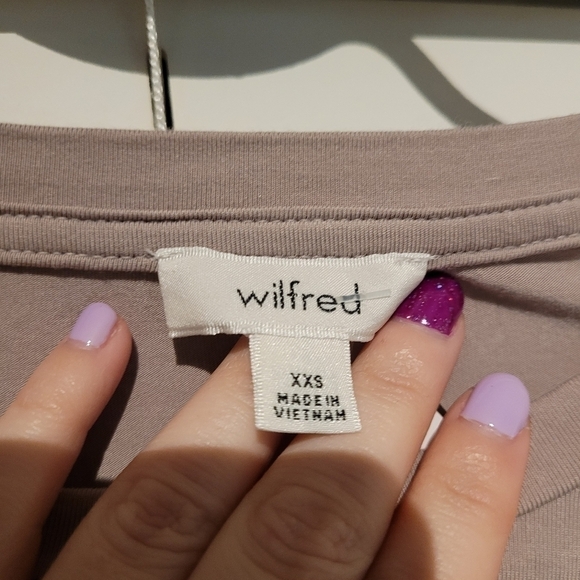 Aritzia Wilfred xxs beige long sleeve blouse - Picture 7 of 9